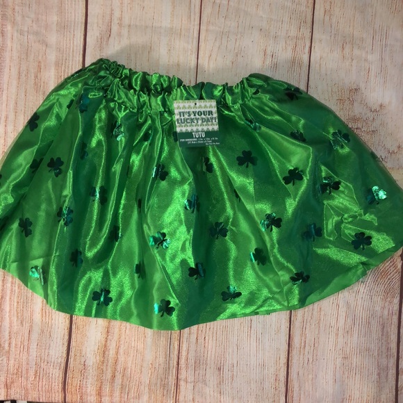 St Patrick’s Day Shamrock TuTu - One Size - Picture 3 of 3